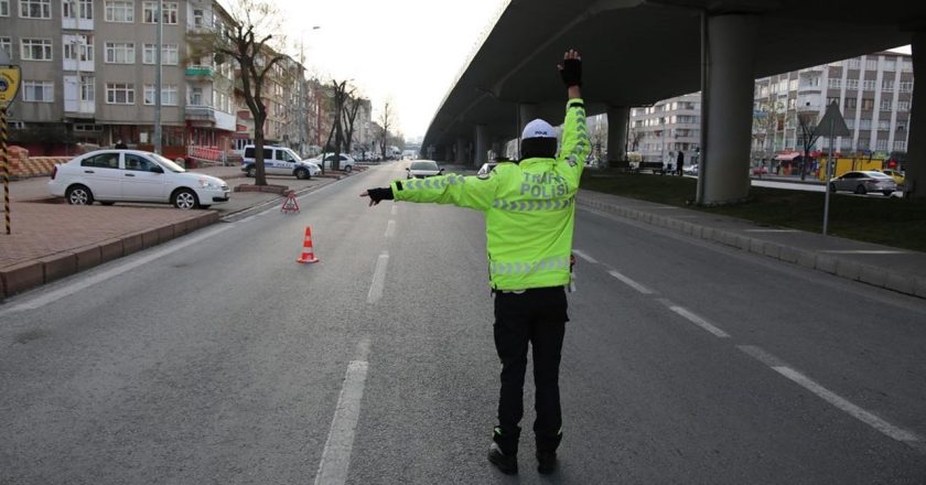 İstanbul'daki bazı yollar trafiğe kapatılacak